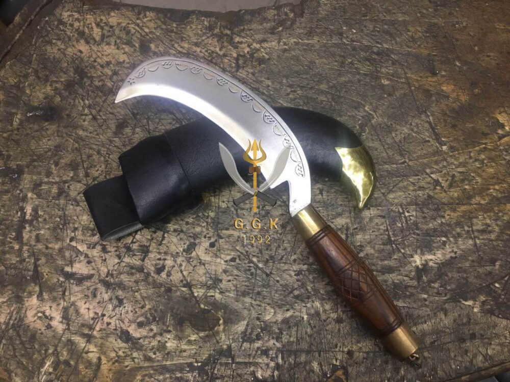 Khurmi knife